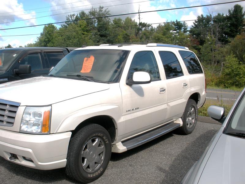 2004 Cadillac Escalade L and M Auto, Used Cars In The Berkshires